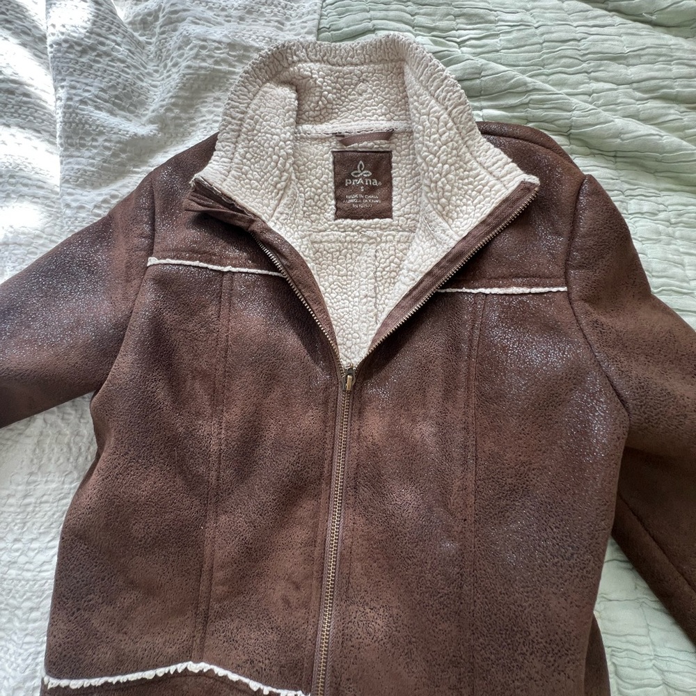 Vintage Prana sherpa coat!